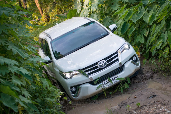 iamcar_All New Fortuner Off Road3